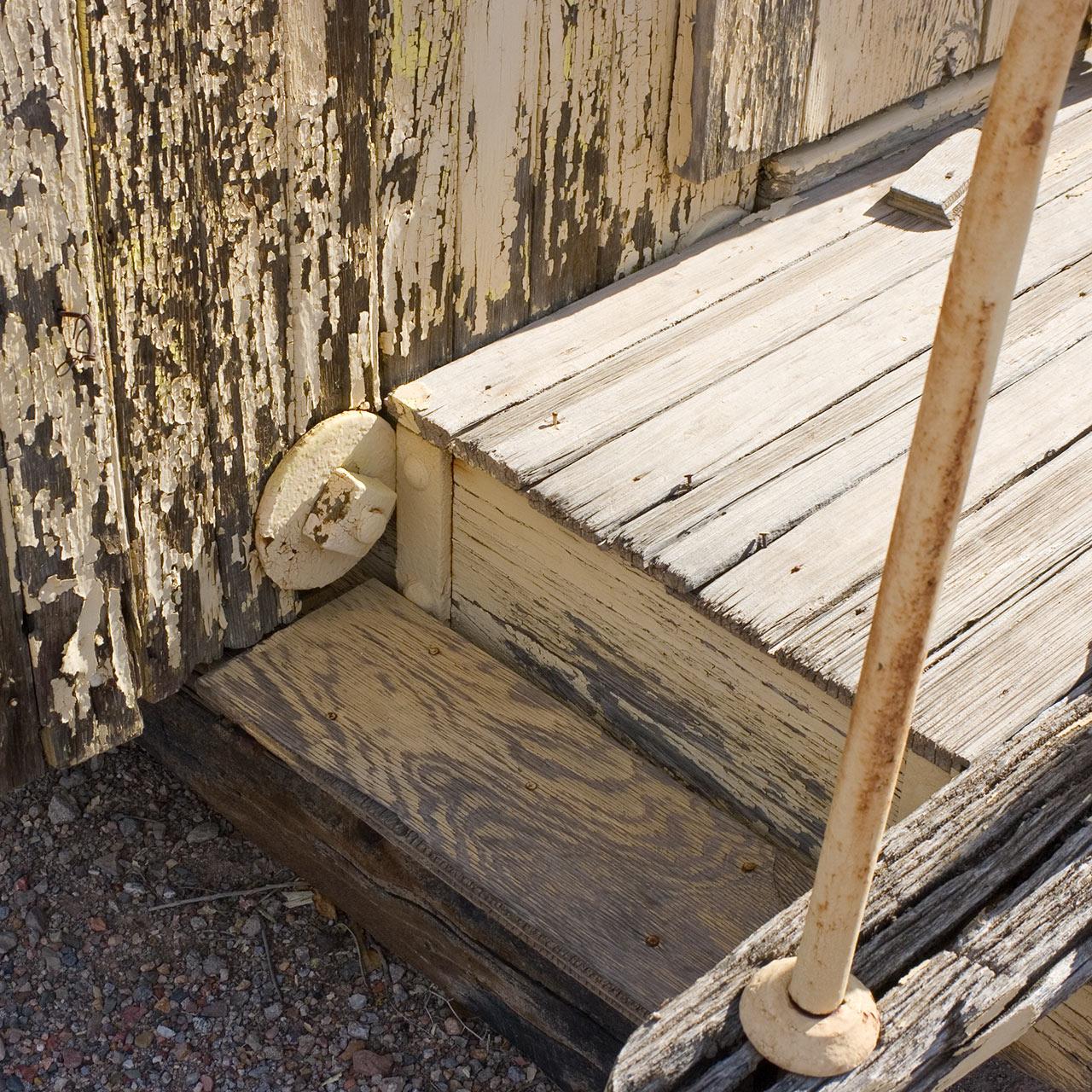 EN-Baggage-Platform-Step