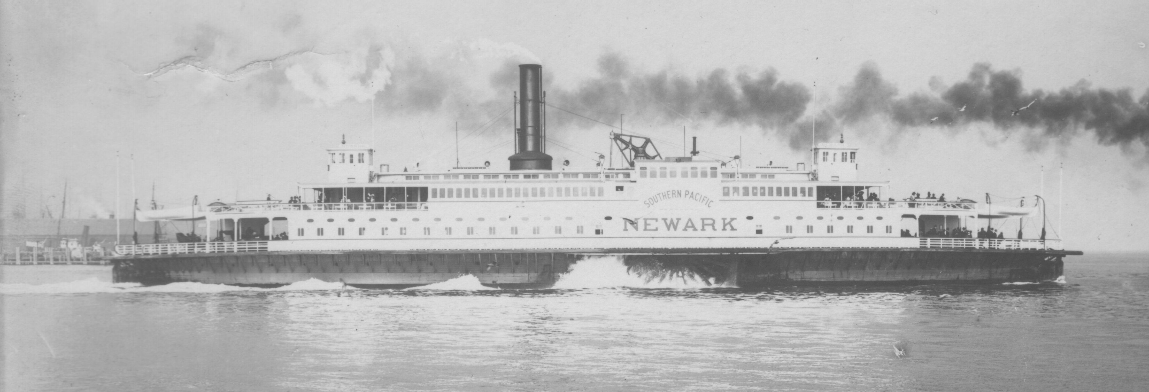Ferryboat Newark circa 1910
