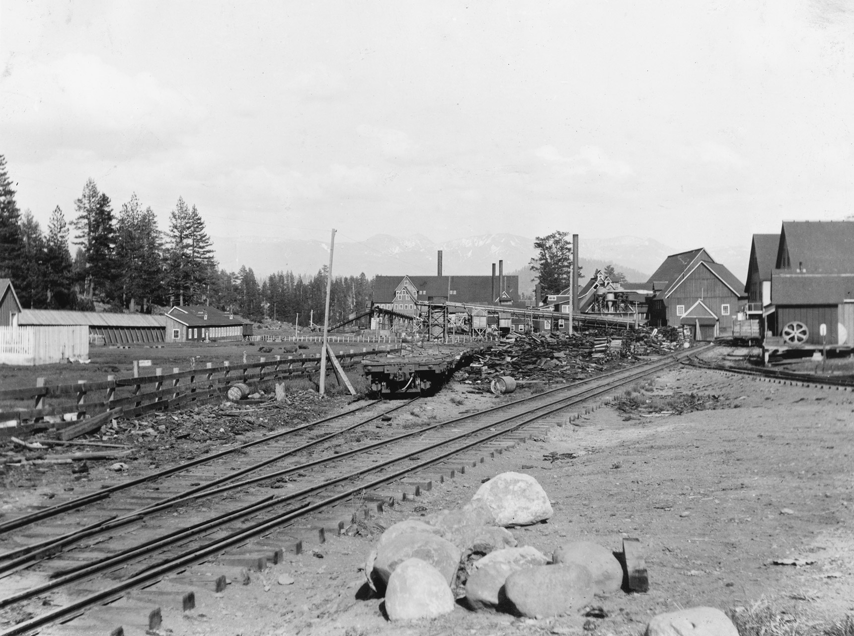 SNWL-mill-log-pond-track