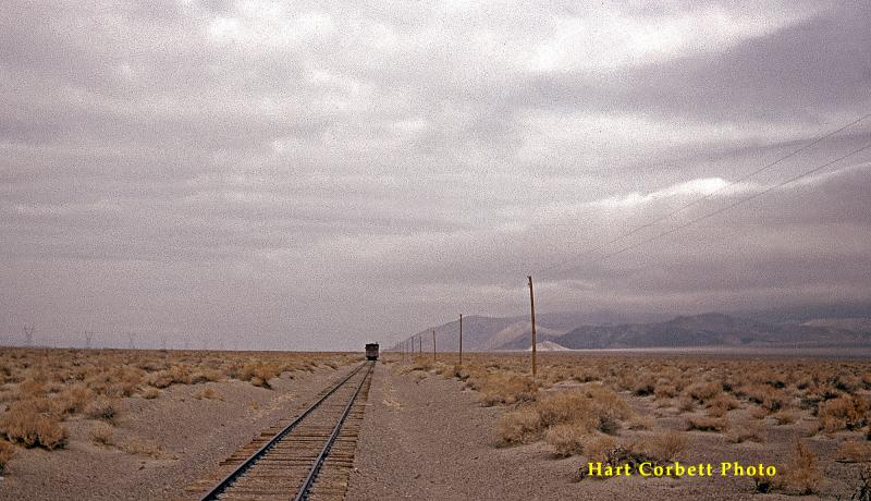 Train Vanishing North, Kearsage