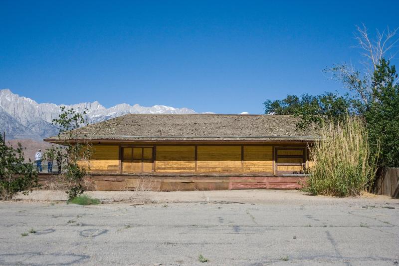 Lone-Pine-Freight-Shed-South-Side