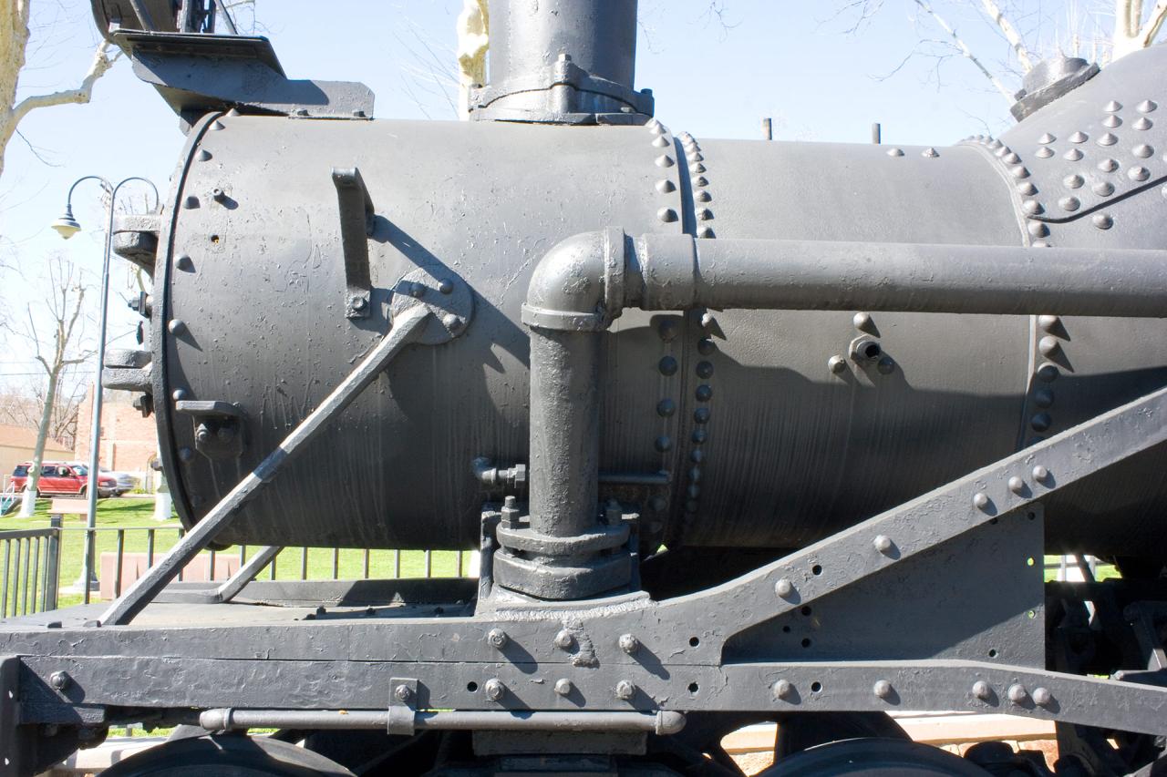 Boiler-front-fireman-side