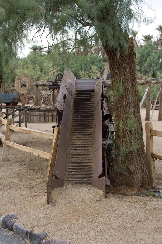 Furnace-Creek-Mucker-5