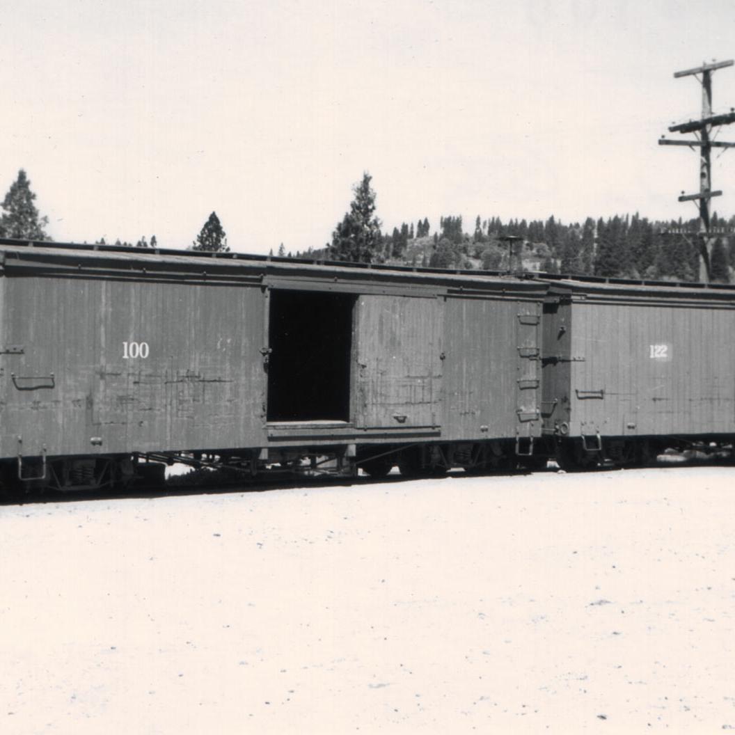 boxcars-in-Nevada-City