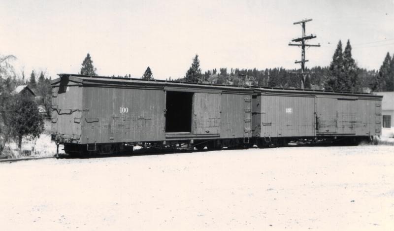 boxcars-in-Nevada-City