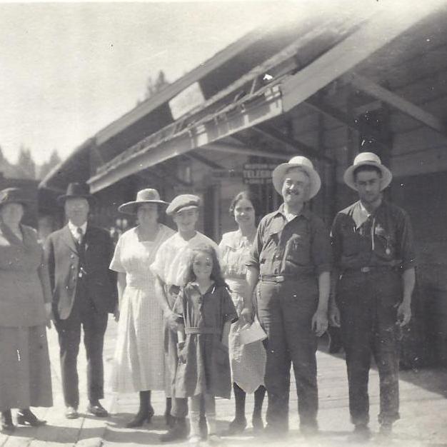 Group at Nevada City depot, ca. 1920s