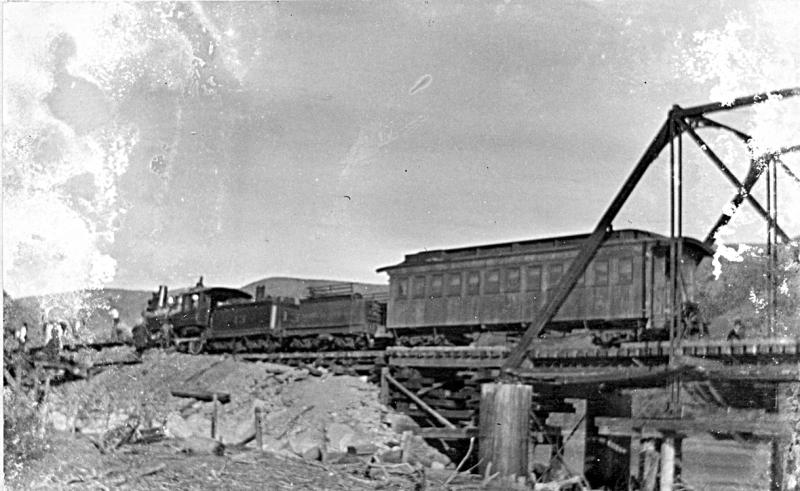 NS13BuildingKeyesCreekweeks before the April 18 1906 earthquake