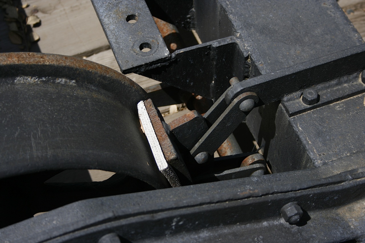 Bolster Brake Detail