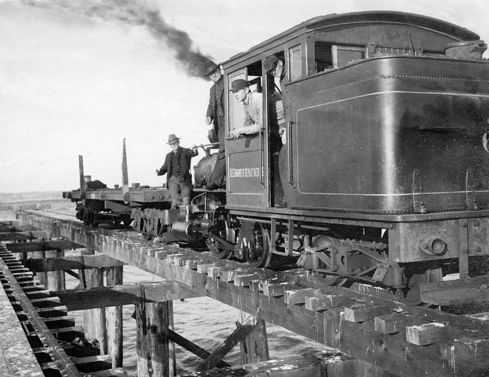 Columbia River Jetty Railroad 0-4-4T #6