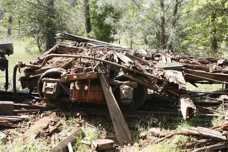 WS Heavy Equipment Flat Remains