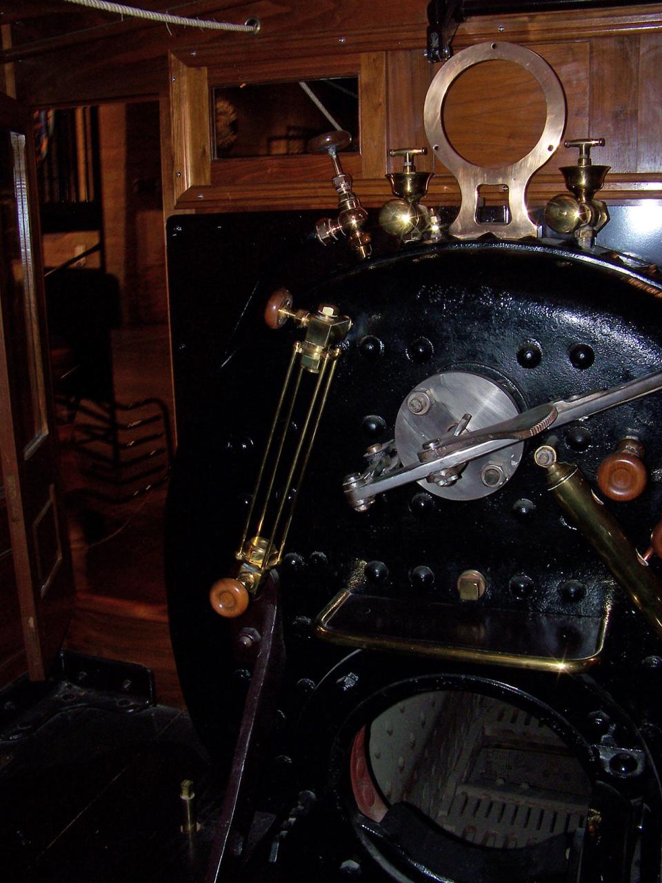 Cab Interior: Backhead, left side