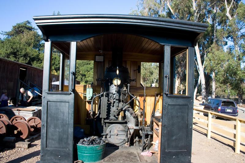 Cab viewed from the rear.