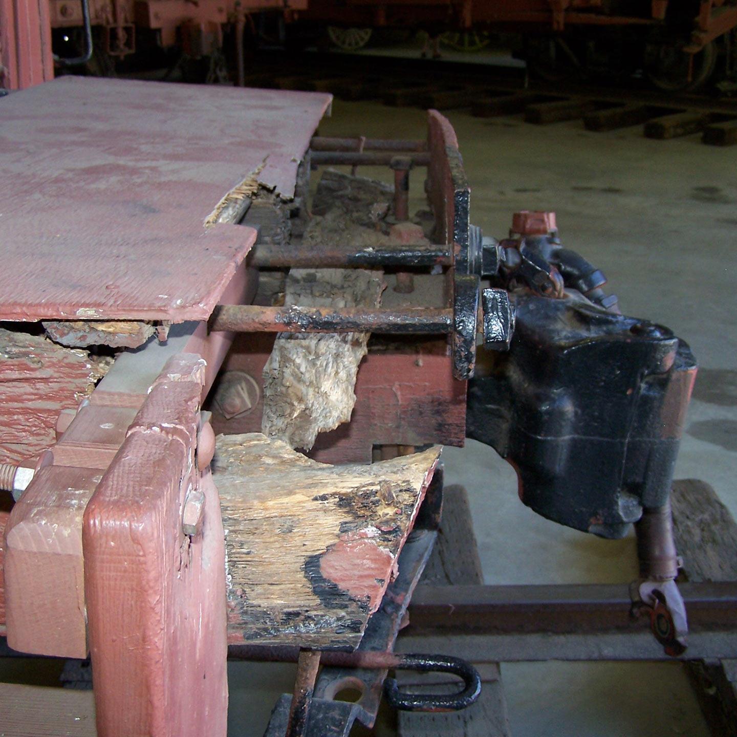 platform-exposed-sill-detail