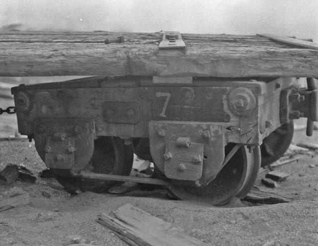 Jualpa-tram-flat-#7-truck-sideframe