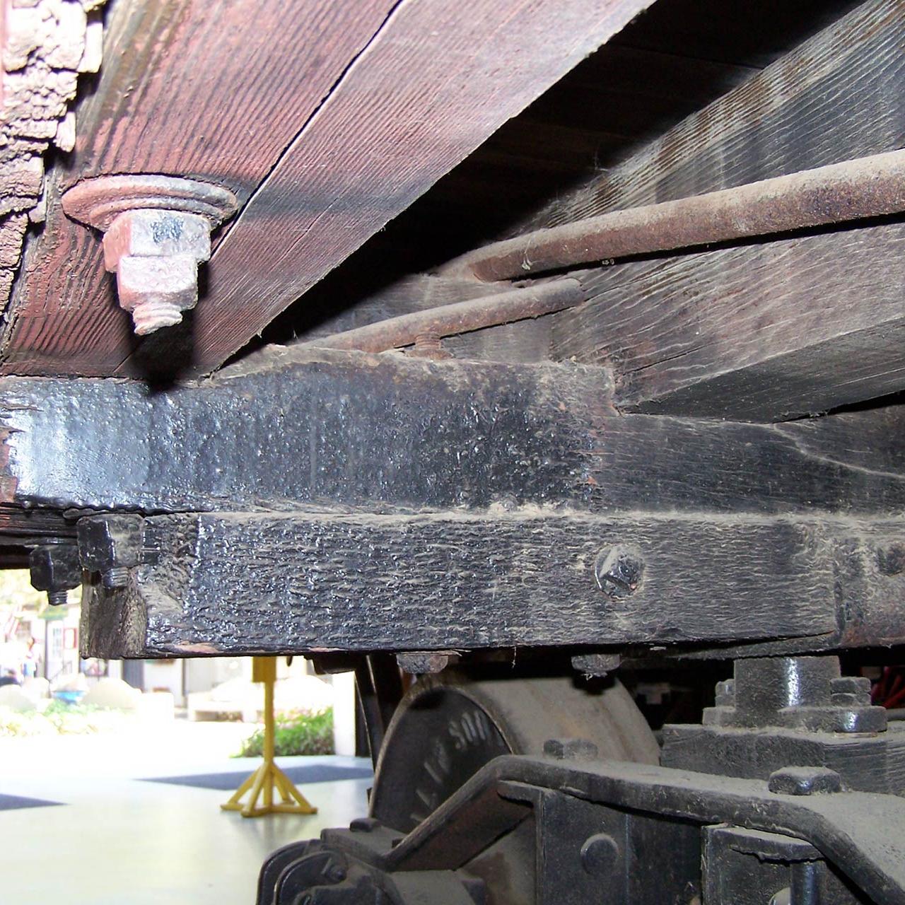 bolster-truss-detail