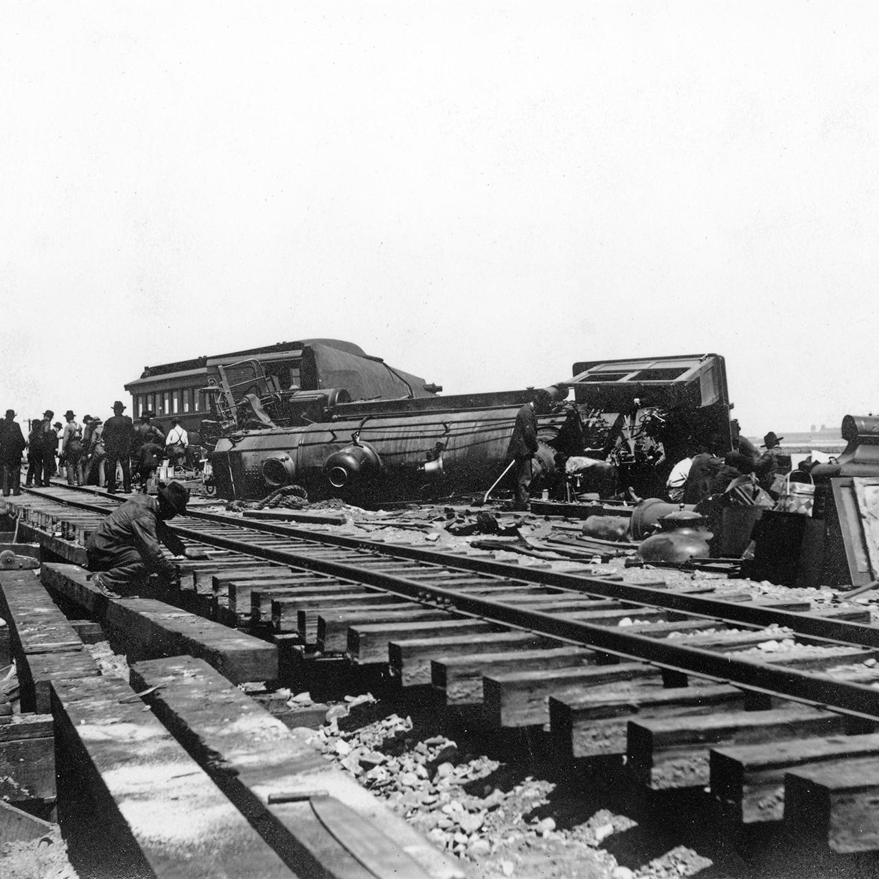 SPC Wreck on Alameda Mole, May 22, 1898