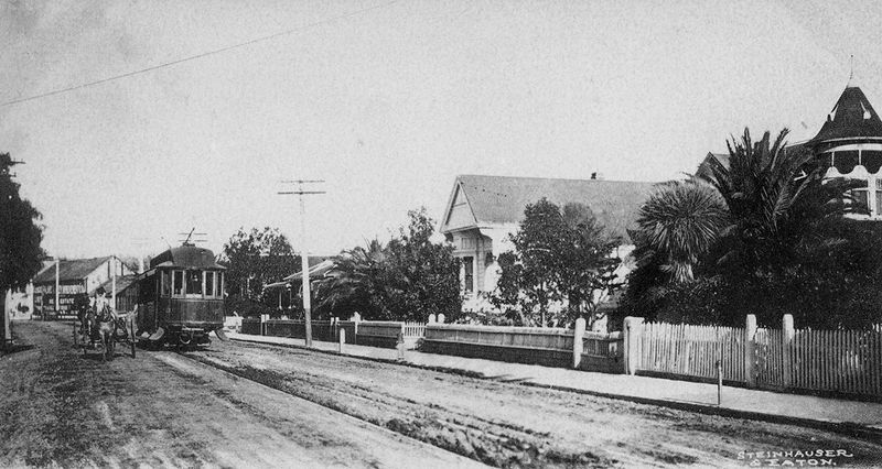 File:WTC 2 on W Third St Watsonville-PacificNG-Coll.jpg